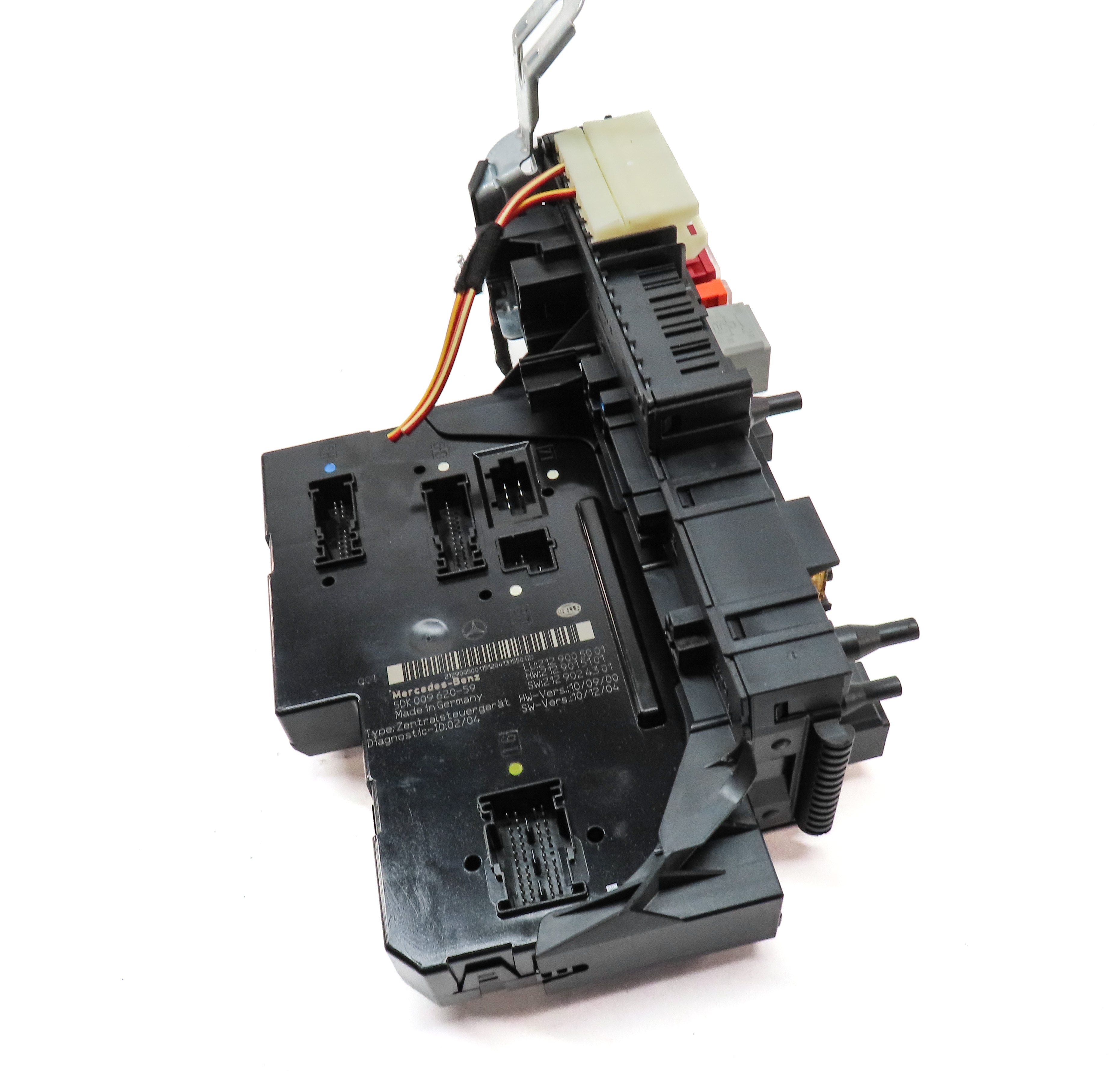11-12 MERCEDES E350 E550 CLS550 (W212 W218) REAR SIGNAL ACQUISITION MODULE SAM — exact item pictured